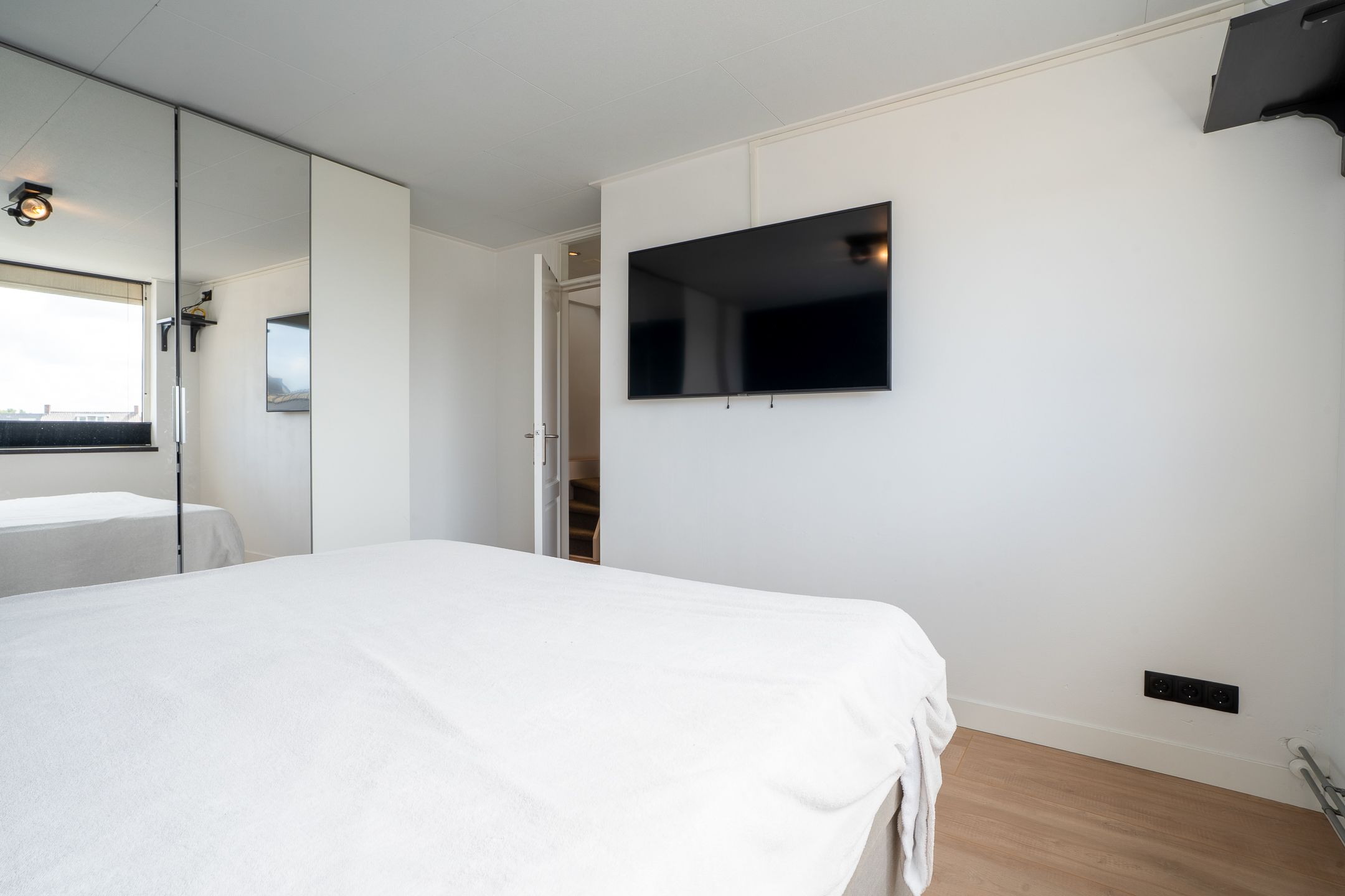 Foto 21 van Robert Kochstraat 17