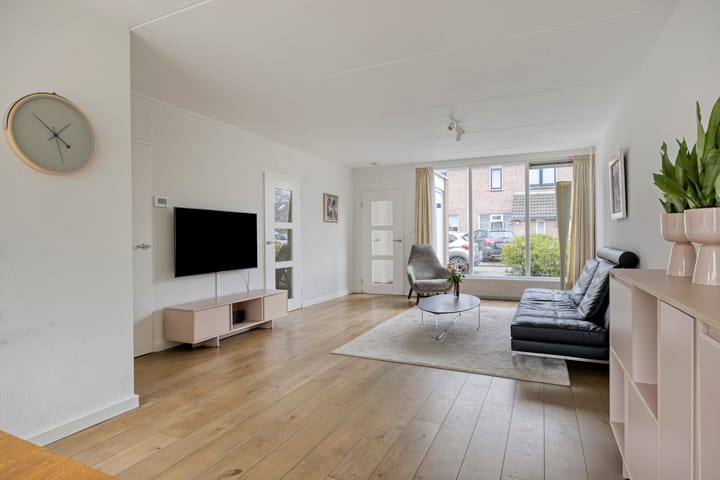 Foto 2 van Roerdomphof 5