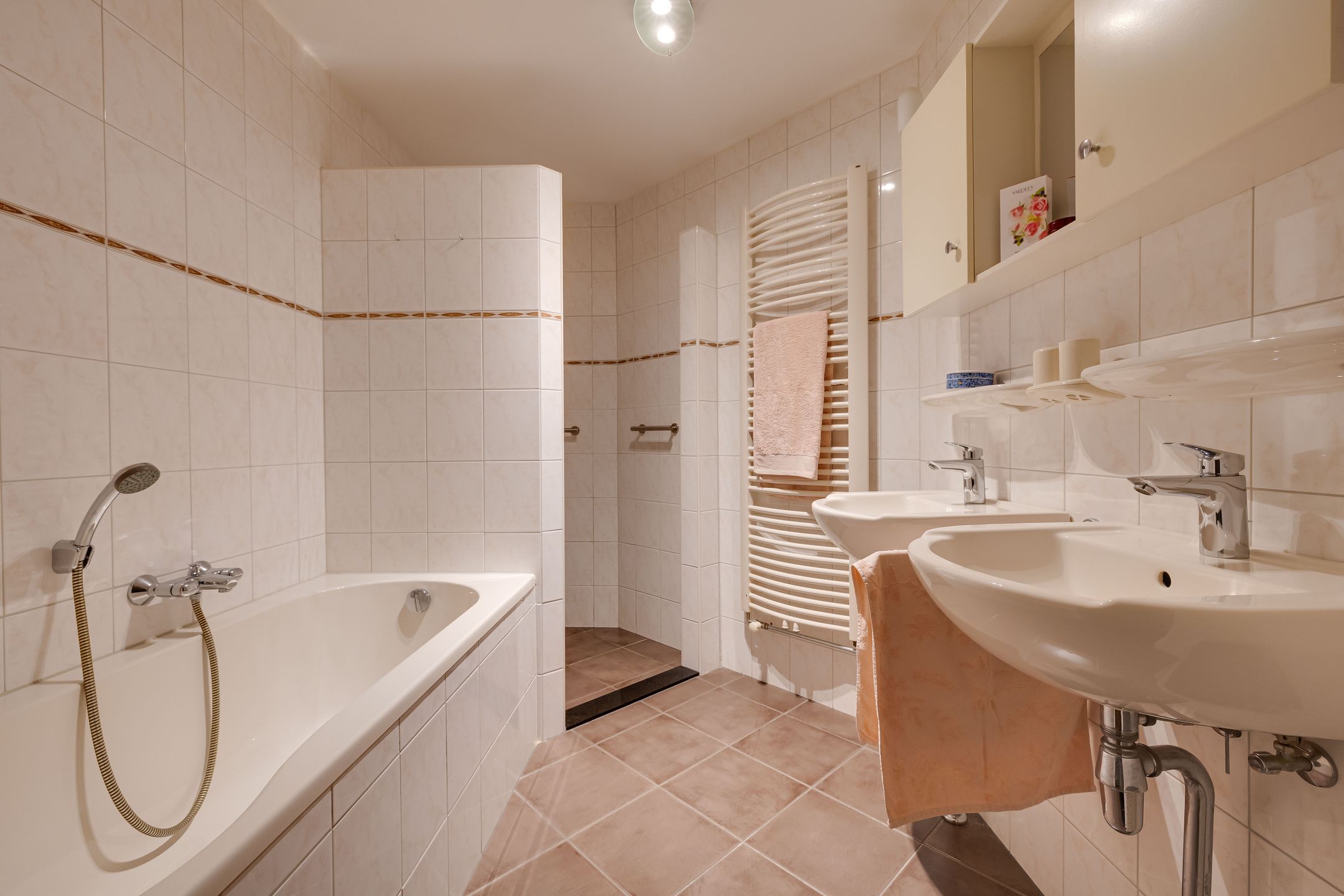 Photo 18 of Vorstenhof 84