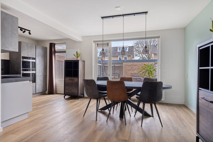 Photo 5 of Boestestraat 1