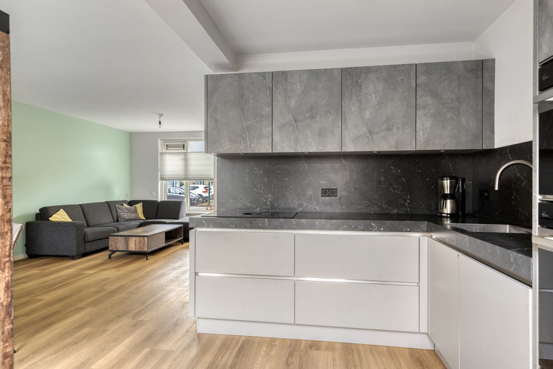 Photo 7 of Boestestraat 1