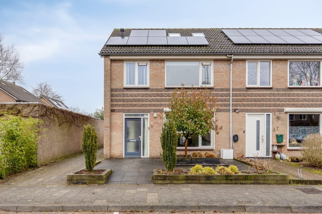 Photo 28 of Boestestraat 1