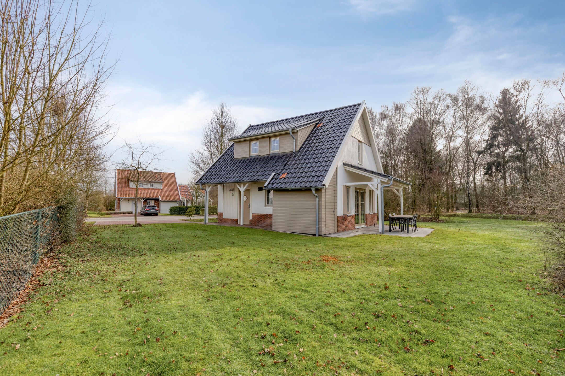 3-bedroom freehold villa in Arcen — photo 3 of 5