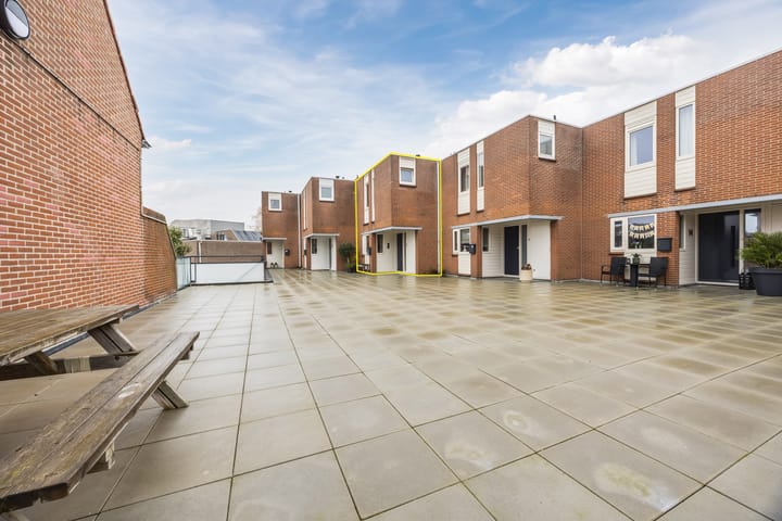 Photo 2 of Anjelierenstraat 18