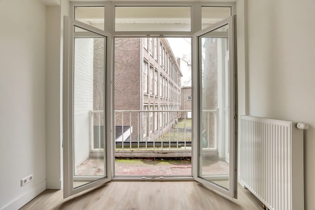 Modern and Bright 3-Room Apartment with Energy Label A in Nieuwe Westen — 14