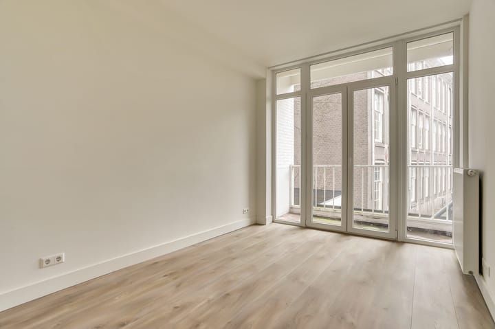 Modern and Bright 3-Room Apartment with Energy Label A in Nieuwe Westen — 17