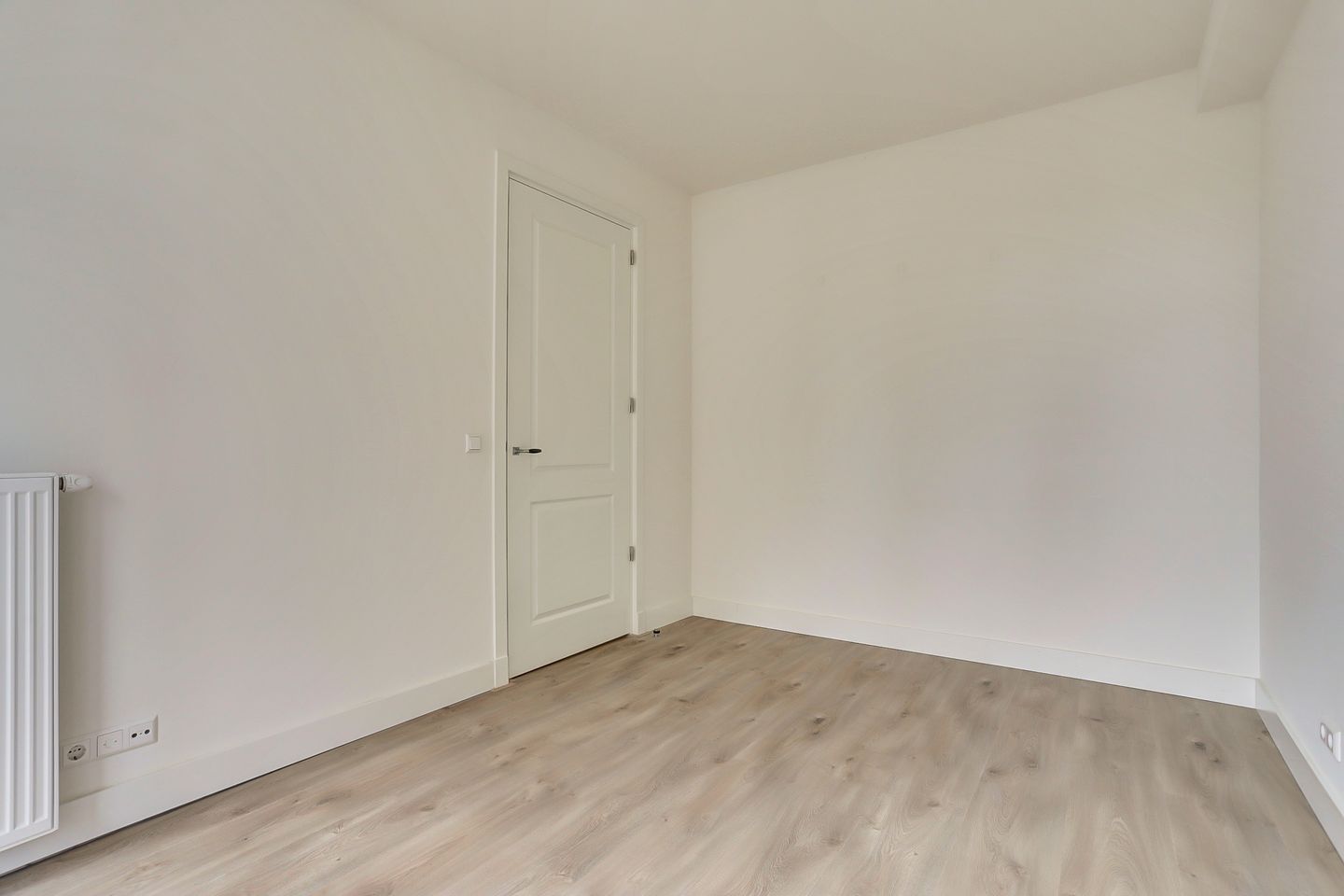 Modern and Bright 3-Room Apartment with Energy Label A in Nieuwe Westen — 27