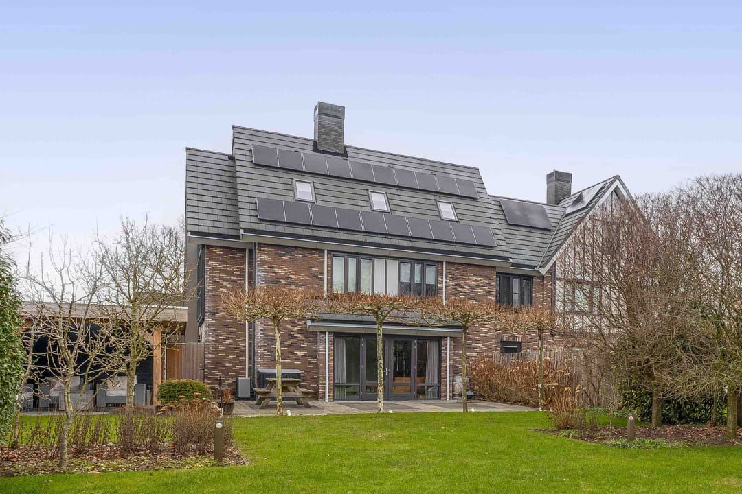 Foto 1 van Folgeralaan 2-11