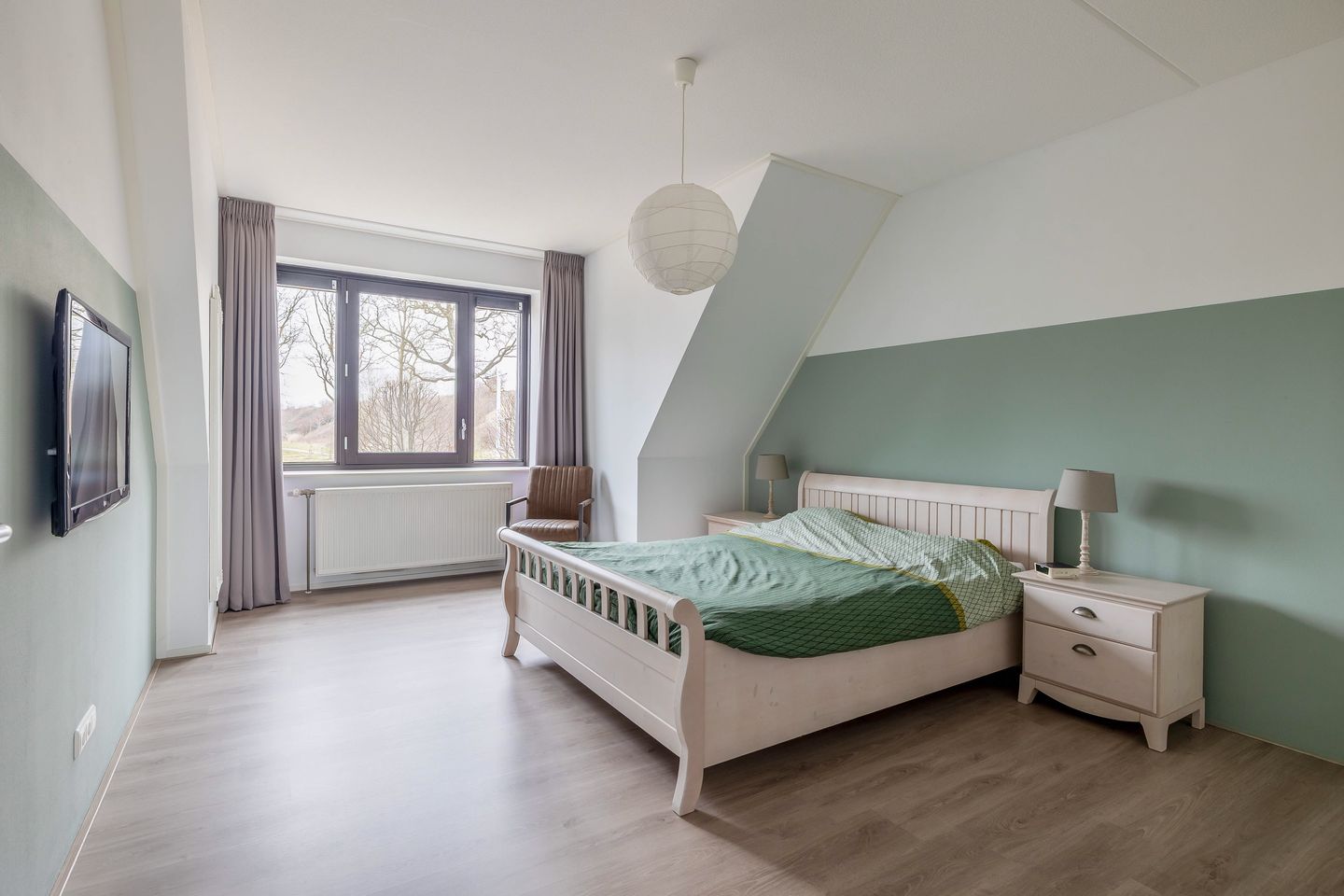 Foto 20 van Folgeralaan 2-11