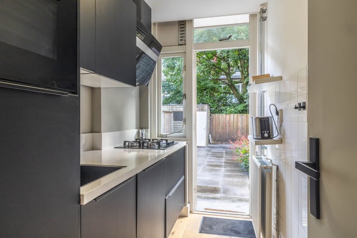 Foto 2 van Van Gentstraat 30-H