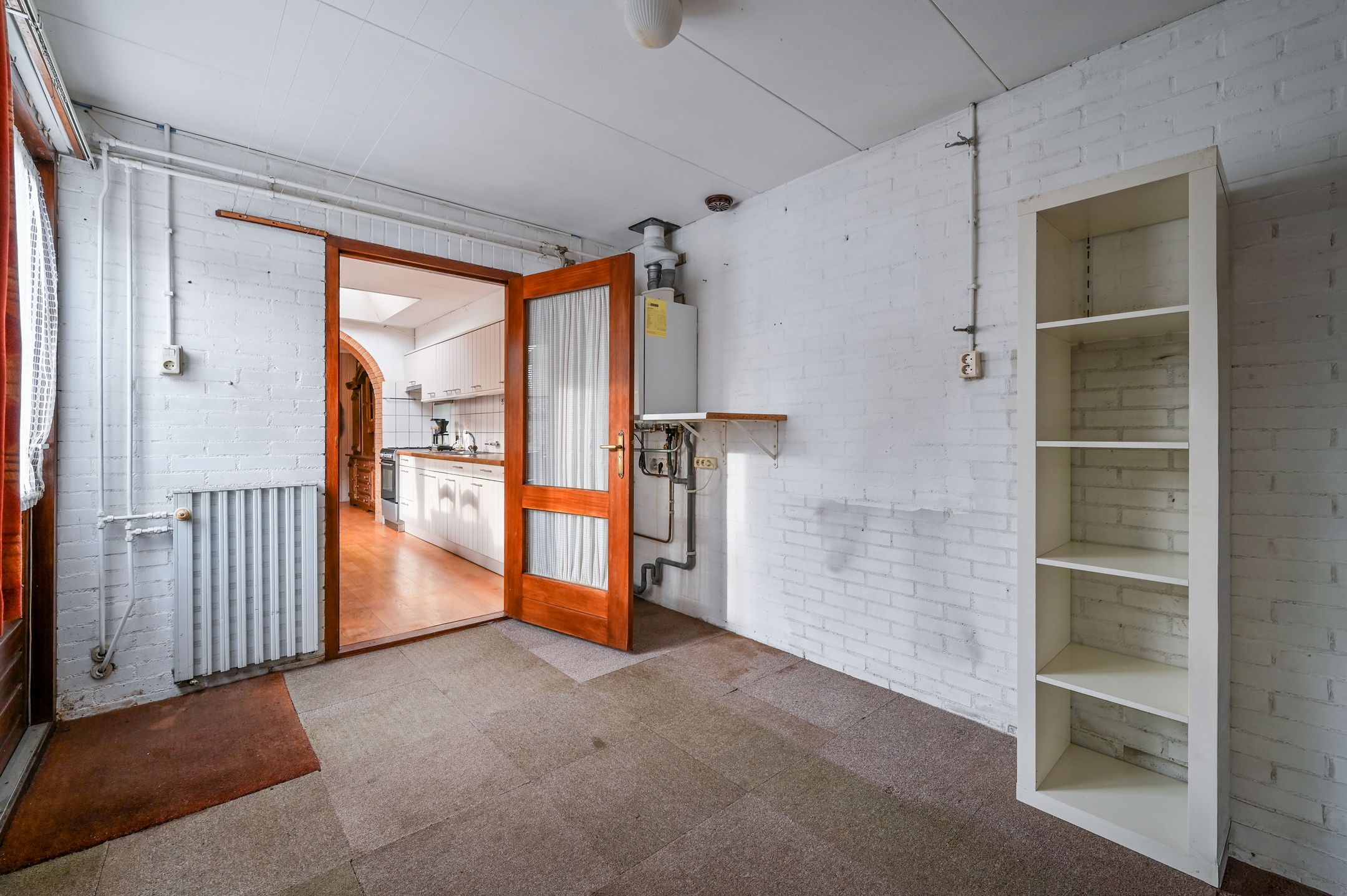 Spacious Corner House with Large Garden, Garage and Parking in Proostdijland — 24
