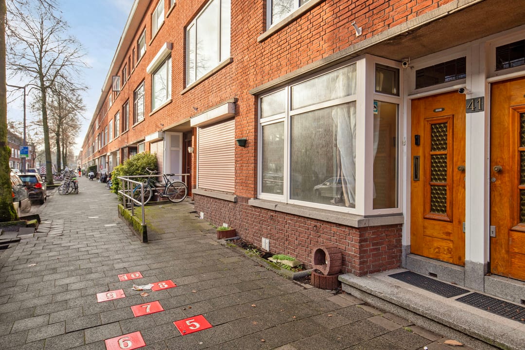 Photo 2 of Donkerslootstraat 41