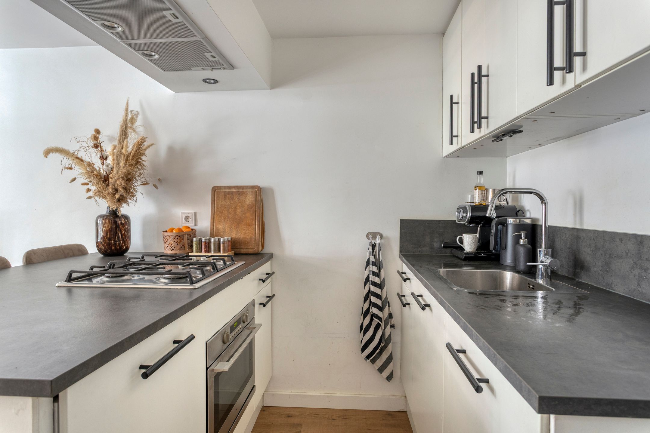 Foto 12 van Voorstraat 385