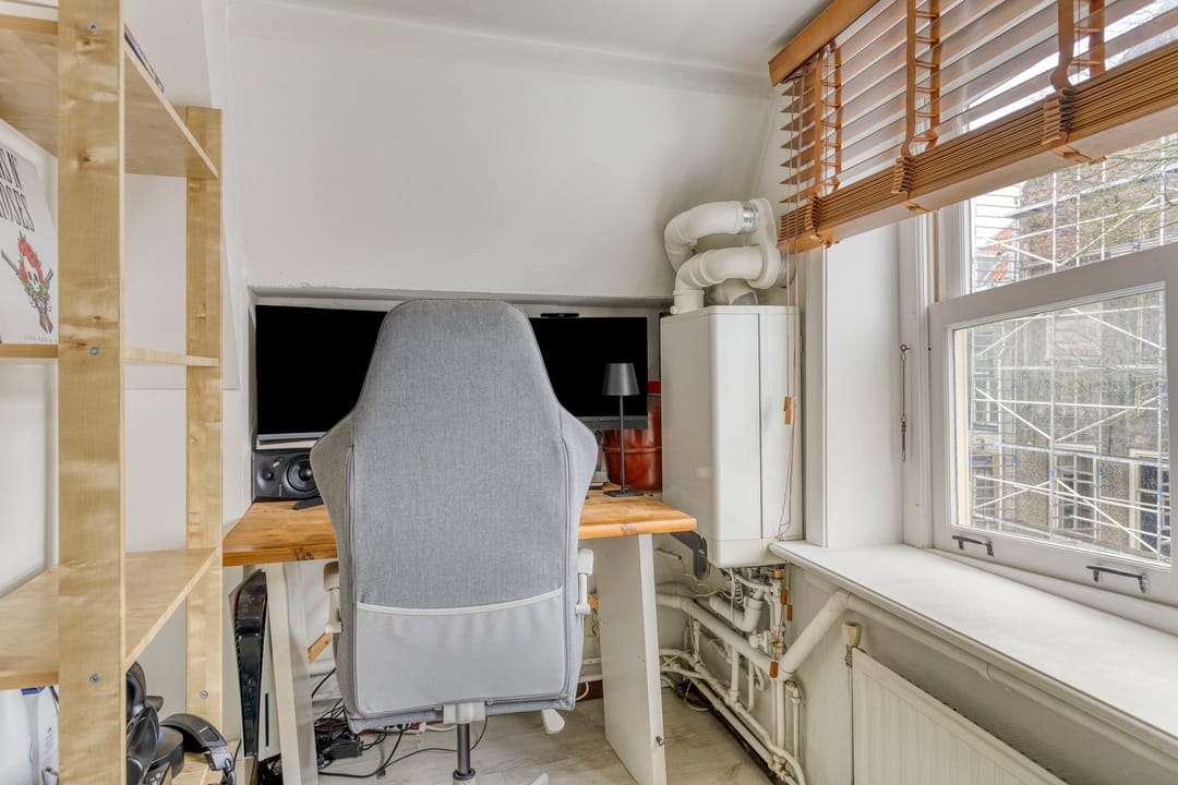 Foto 16 van Voorstraat 385