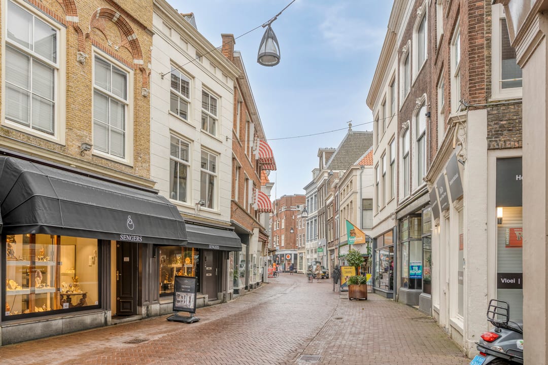 Foto 28 van Voorstraat 385