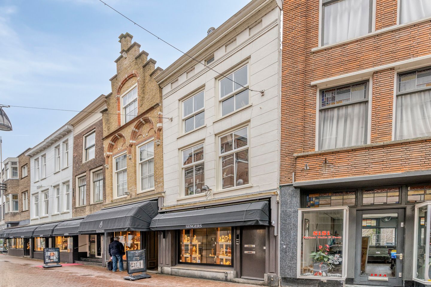 Foto 29 van Voorstraat 385