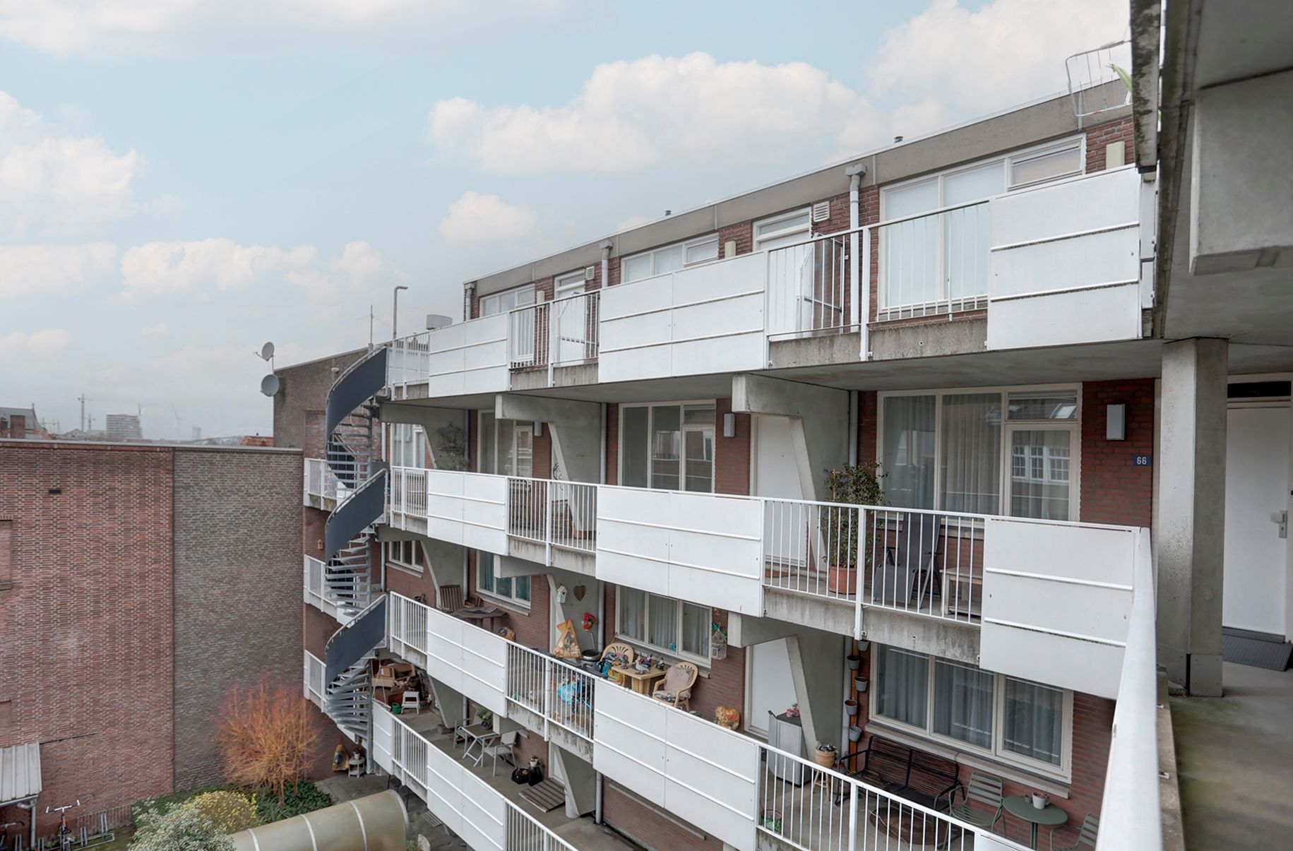 Photo 12 of Ridderstraat 68