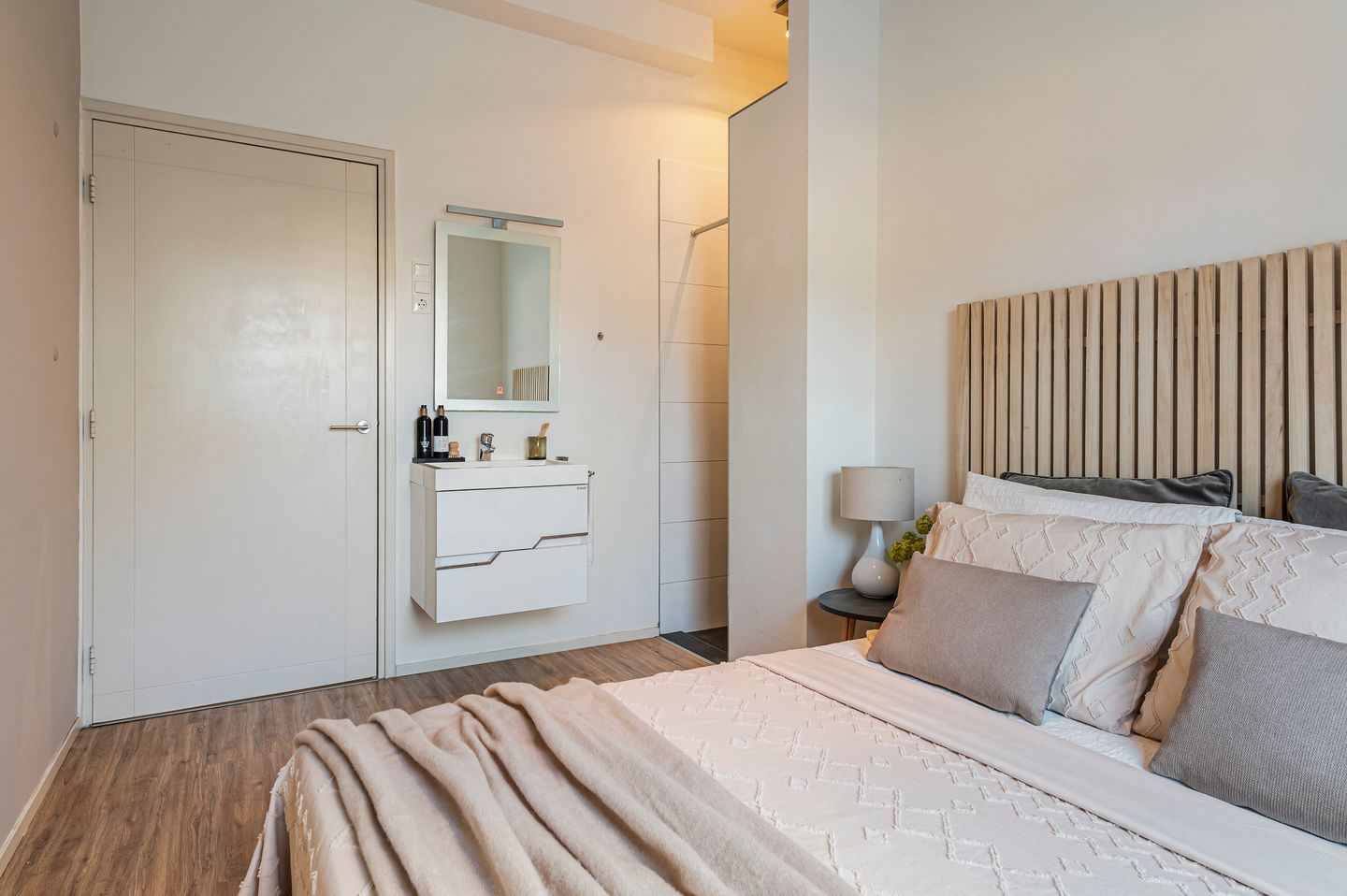 Photo 10 of Zwolseweg 51-A