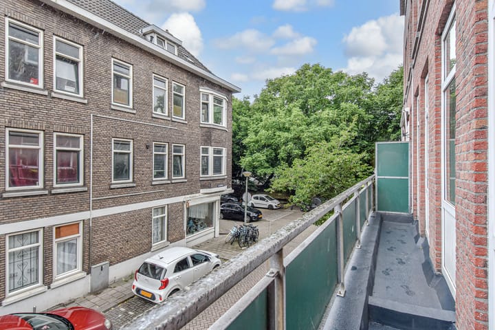 Spacious Apartment in Schiedam Marconibuurt with Renovation Potential — 22