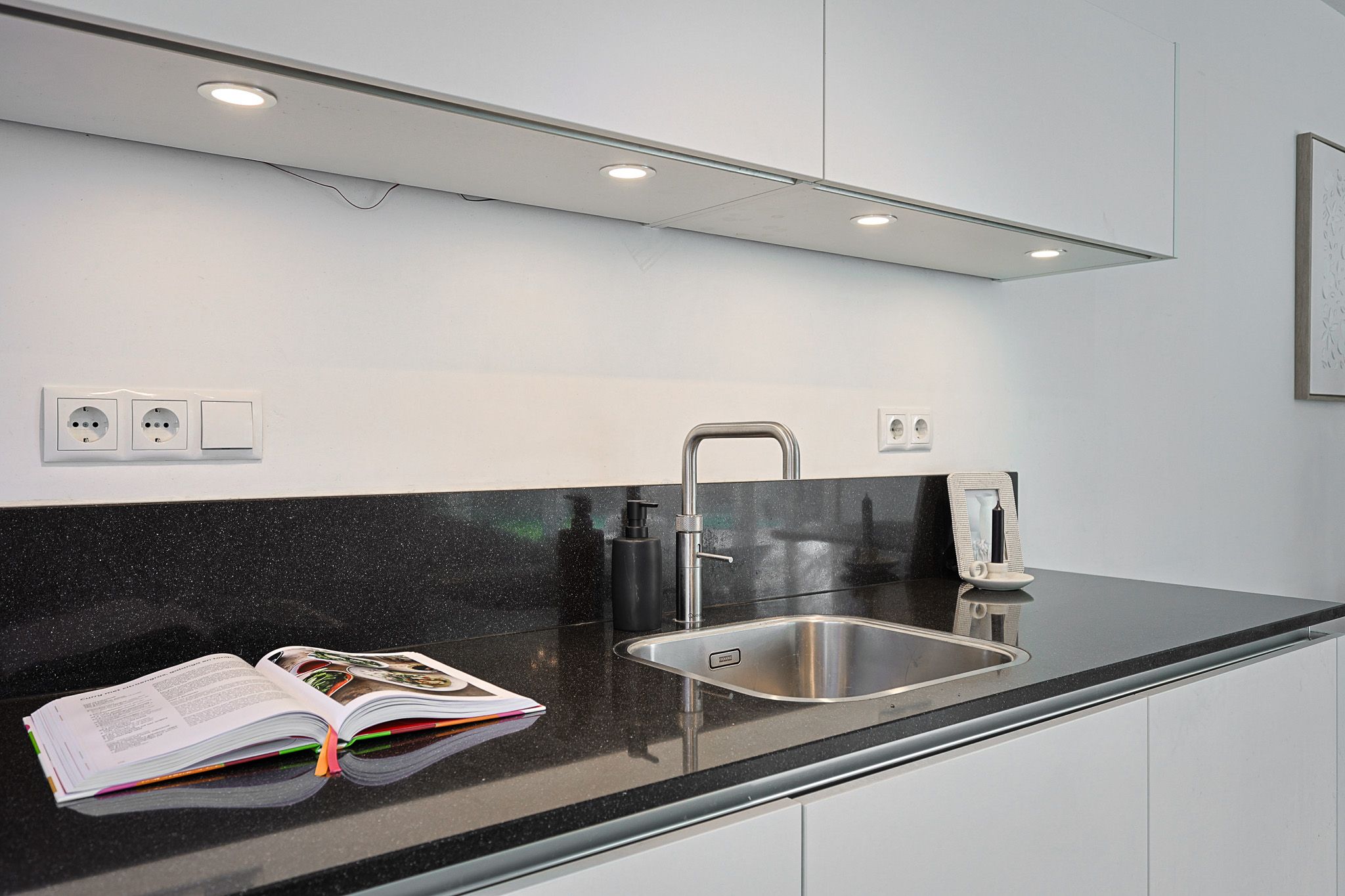 Foto 24 van van der Werffstraat 2