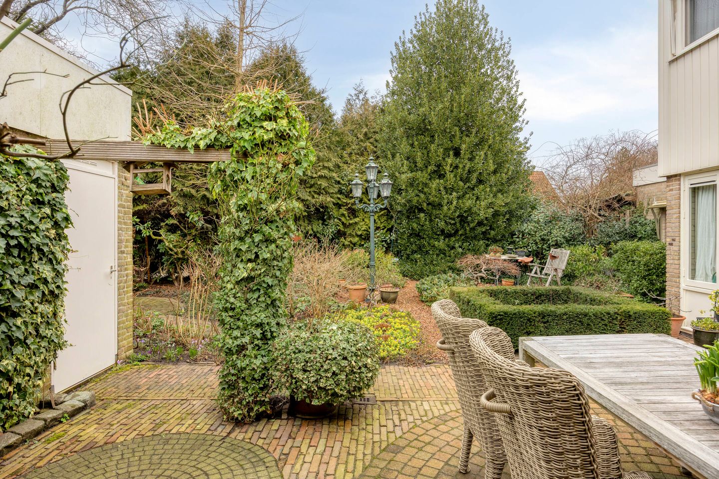 Spacious Detached Villa on Large Plot in Haaksbergen — 55