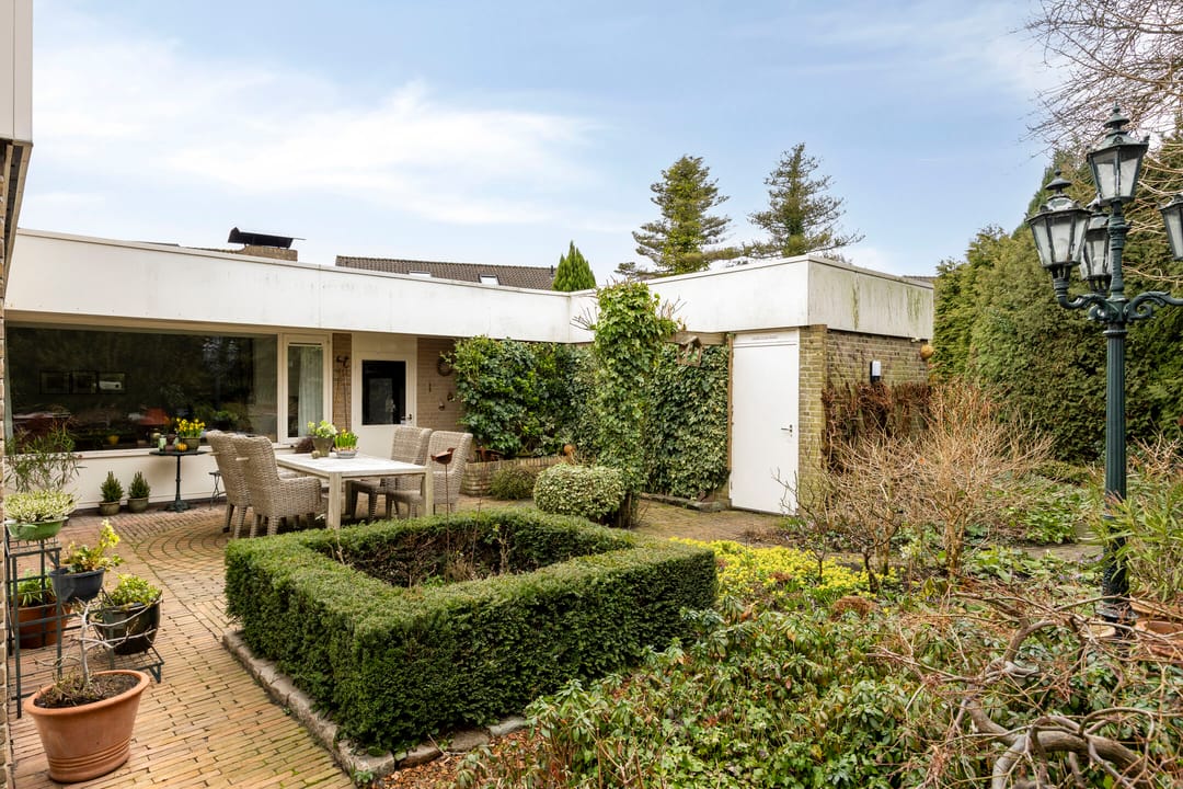Spacious Detached Villa on Large Plot in Haaksbergen — 59