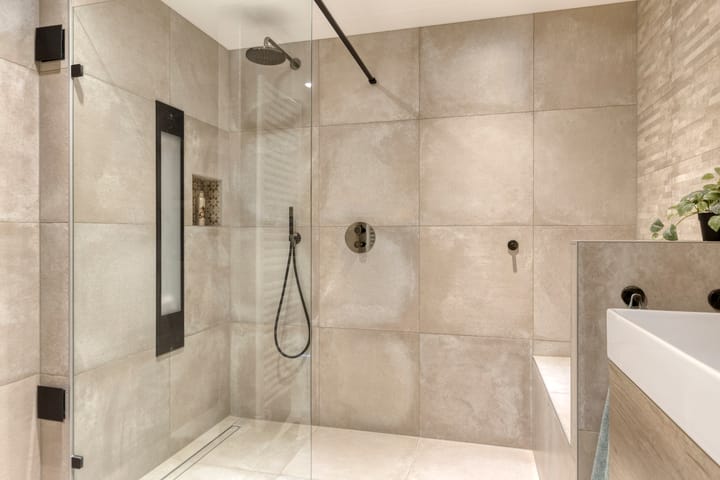 Photo 3 of Dinant Dijkhuisstraat 194