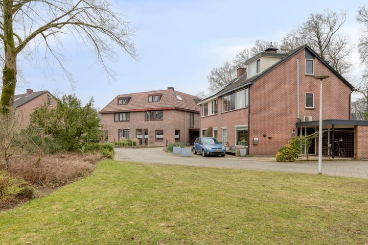 Photo 5 of Dinant Dijkhuisstraat 194