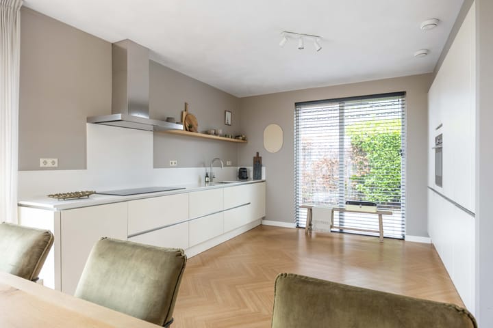 Photo 3 of Zonstraat 2