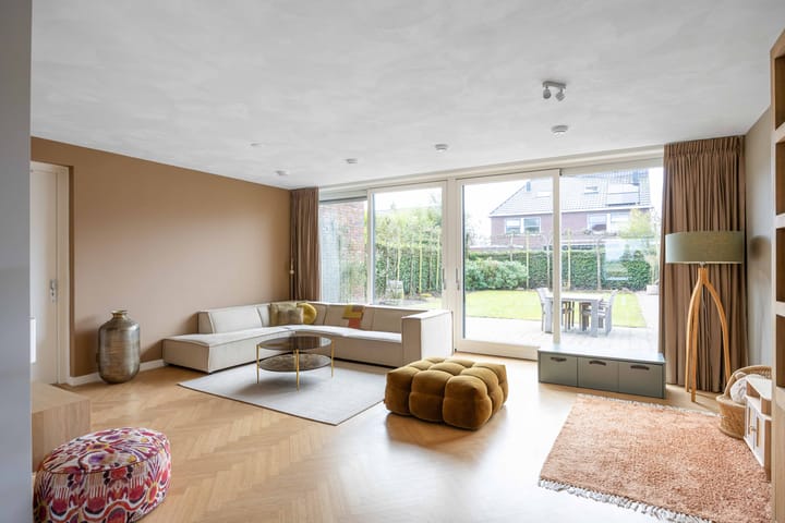 Photo 4 of Zonstraat 2