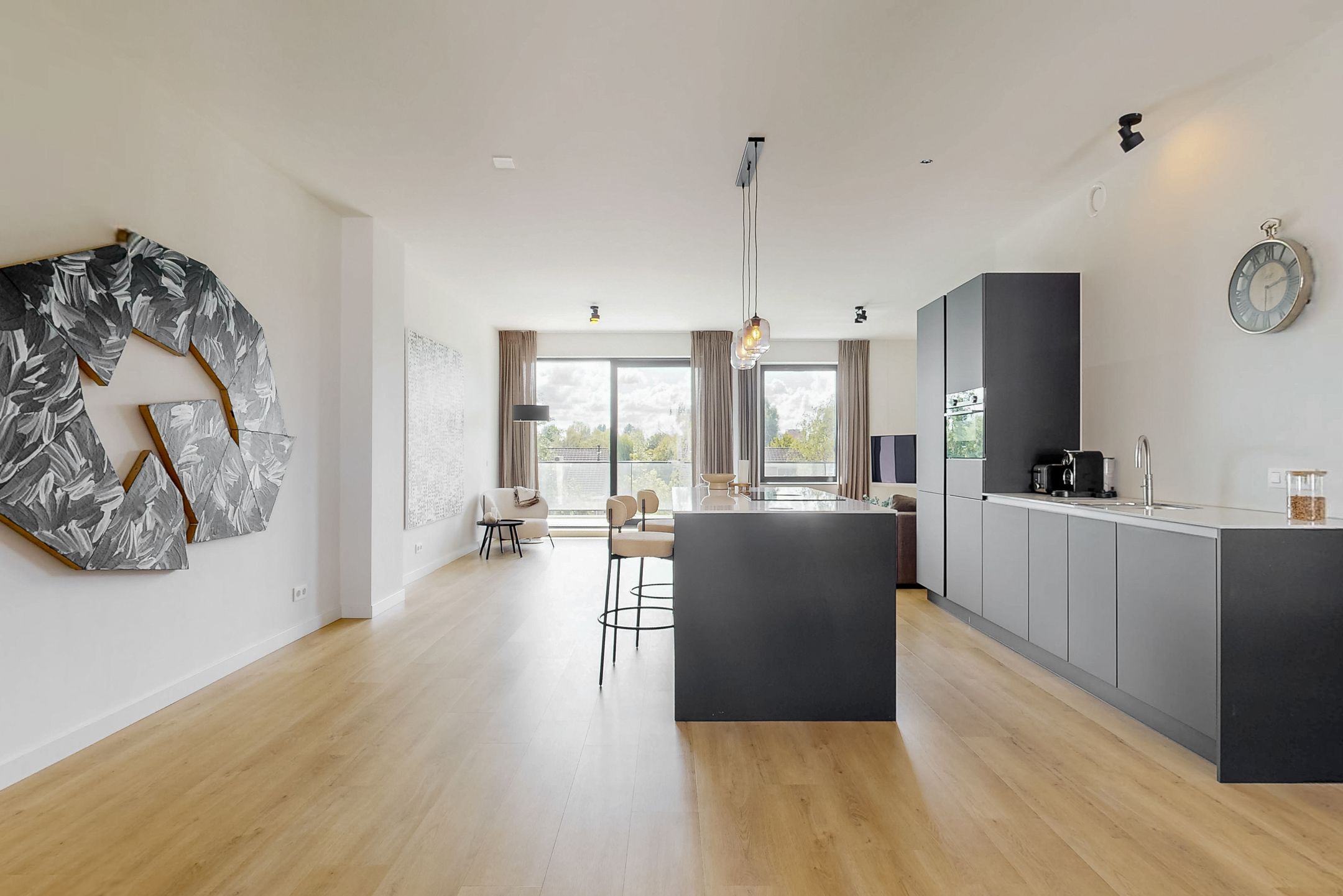 Photo 12 of Burgemeester Rijnderslaan 380