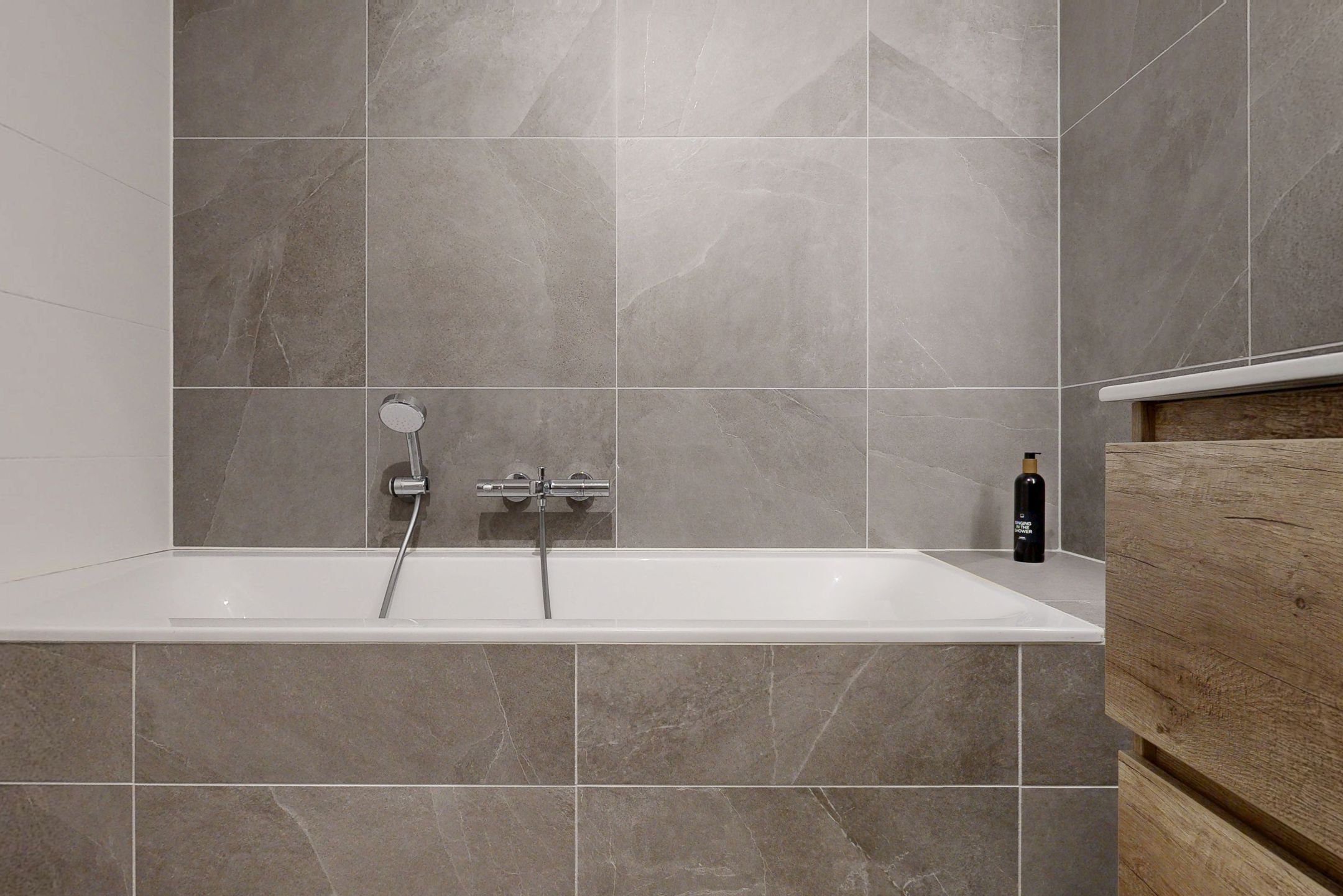 Photo 24 of Burgemeester Rijnderslaan 380