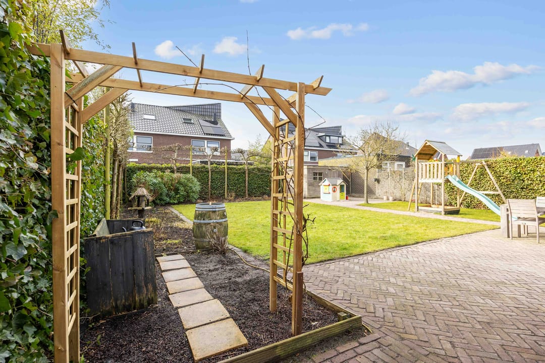 Foto 47 van Zonstraat 2