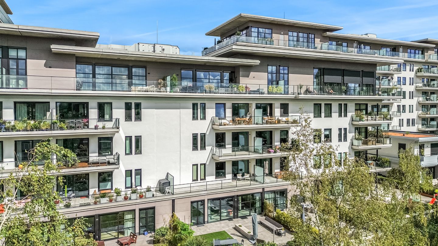 Photo 34 of Burgemeester Rijnderslaan 380