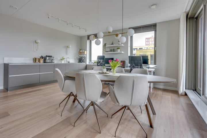 Charming Modern Apartment in Woerden's Staatsliedenkwartier — 36
