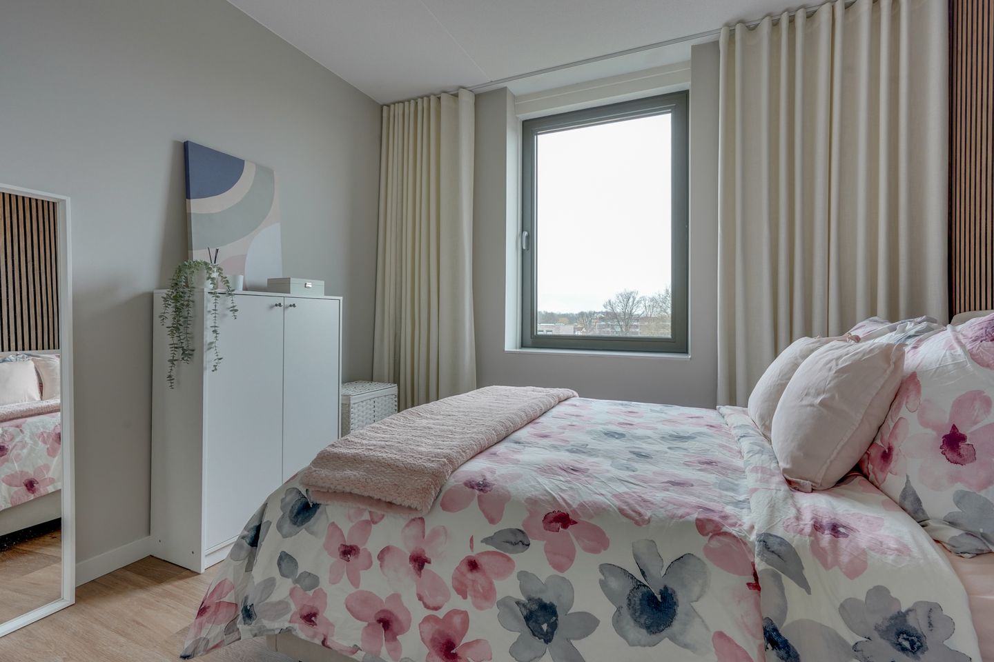 Charming Modern Apartment in Woerden's Staatsliedenkwartier — 67