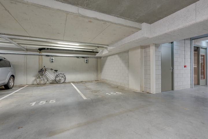 Charming Modern Apartment in Woerden's Staatsliedenkwartier — 88