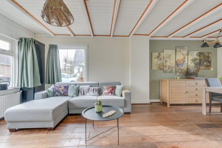 Photo 2 of Dorpsweg 128