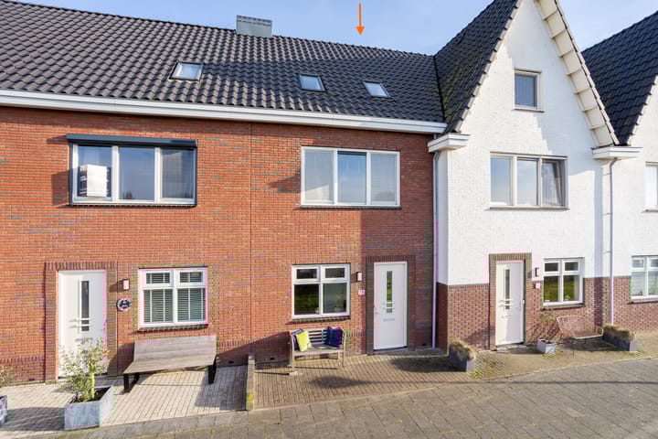 Photo 2 of Ad van der Steurzoom 78