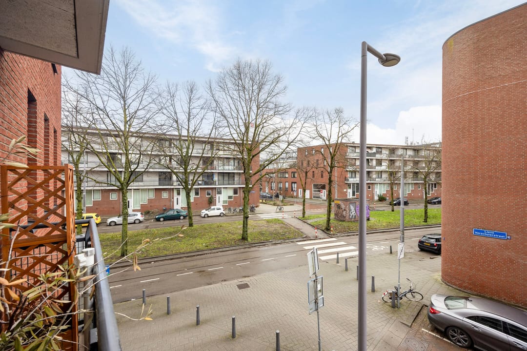 Foto 13 van Claes de Vrieselaan 149