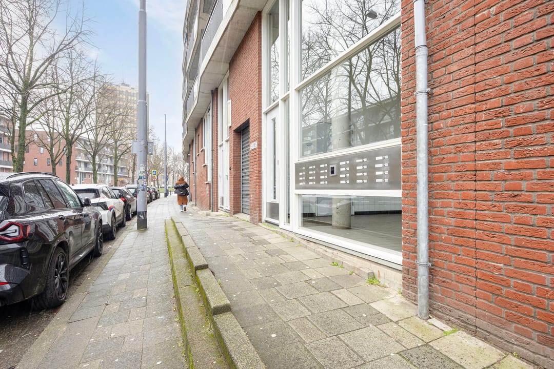 Foto 26 van Claes de Vrieselaan 149