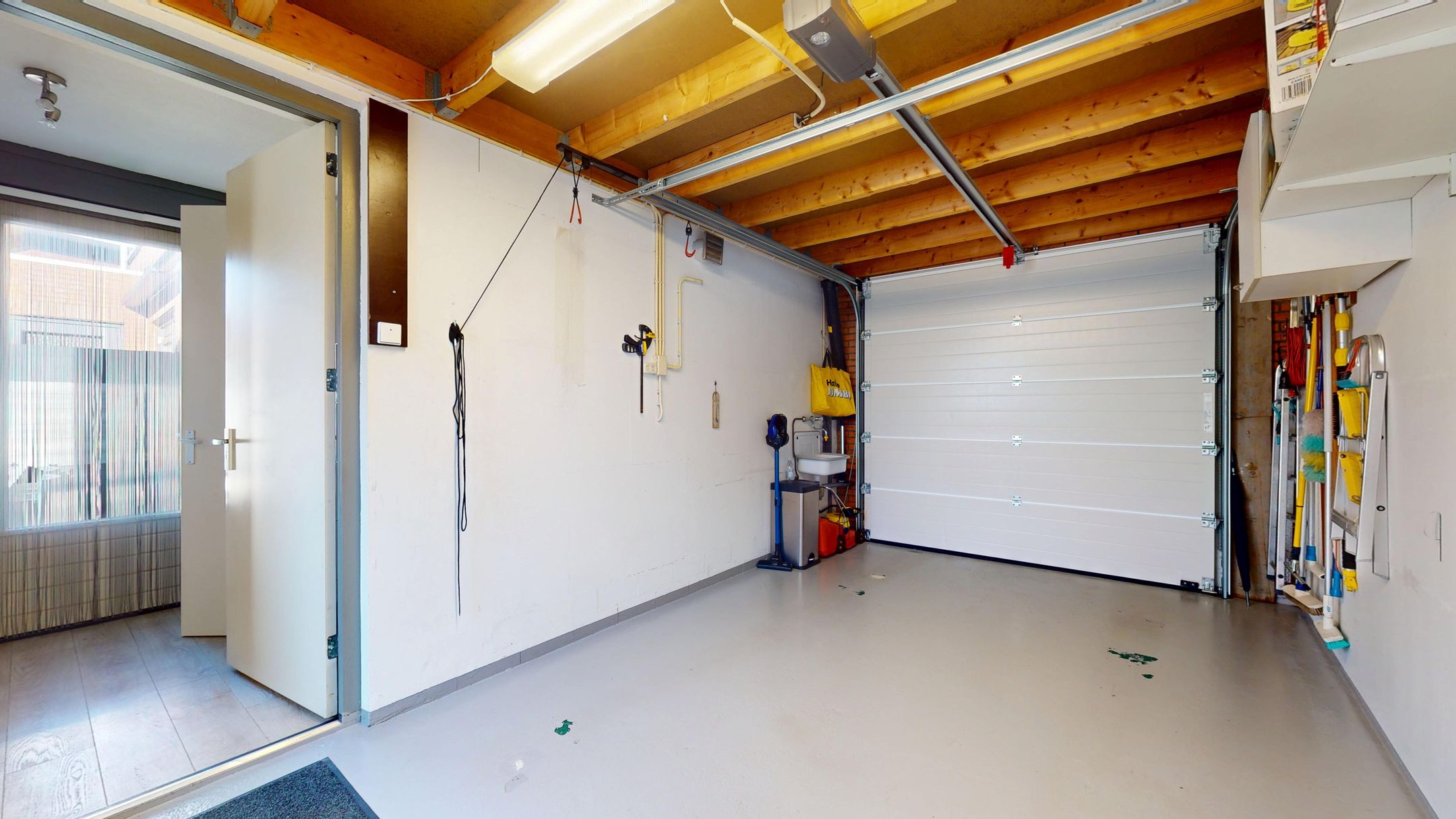 Photo 12 of Laan van Westfalen 136