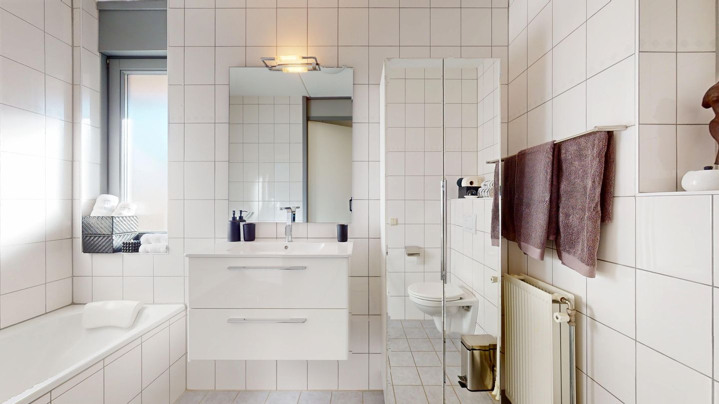 Photo 20 of Laan van Westfalen 136