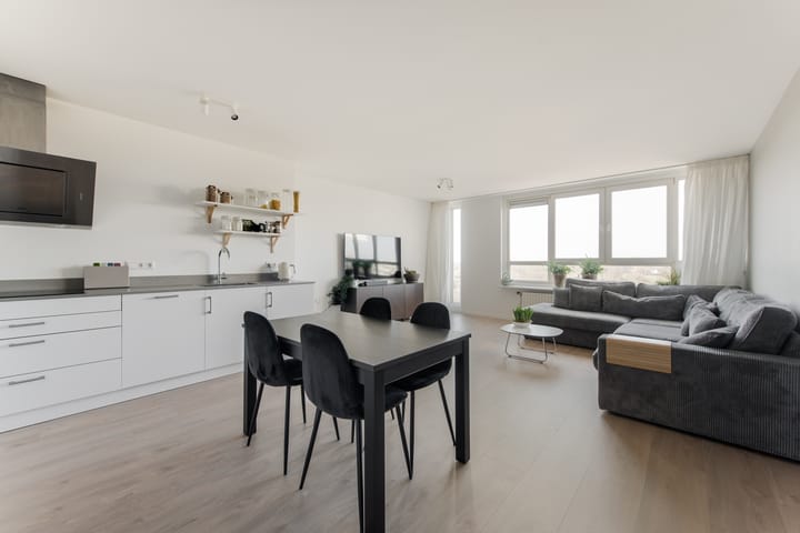 Photo 4 of Sandenburg 215