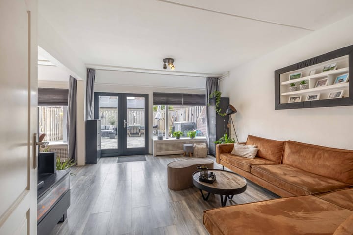 Foto 2 van Molbord 17