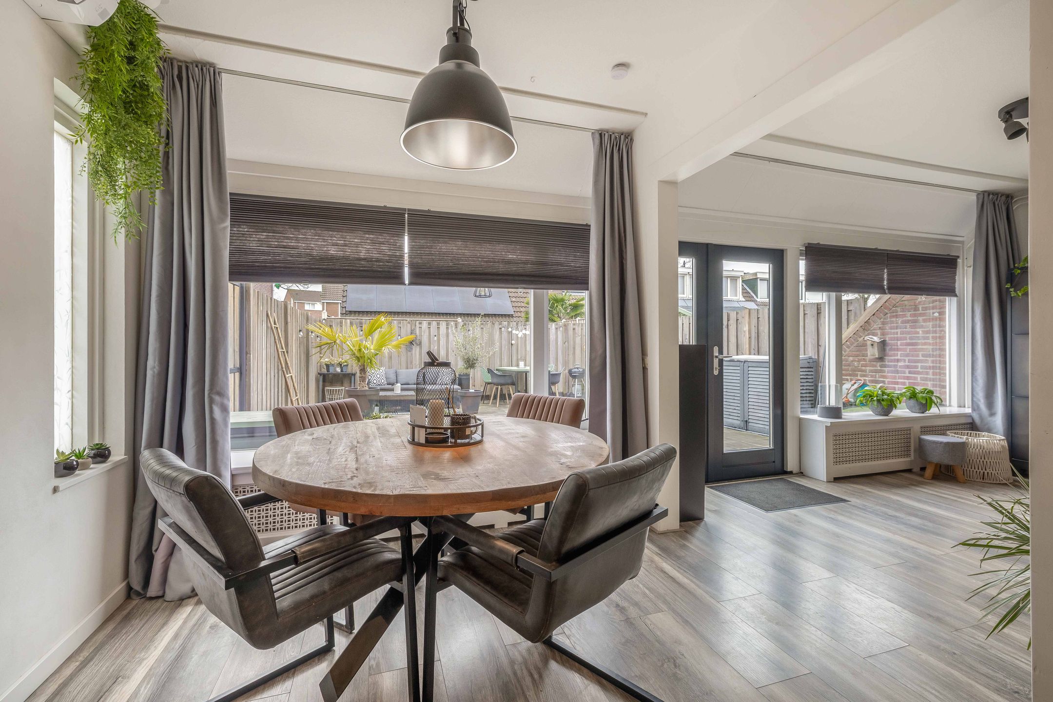 Photo 12 of Molbord 17