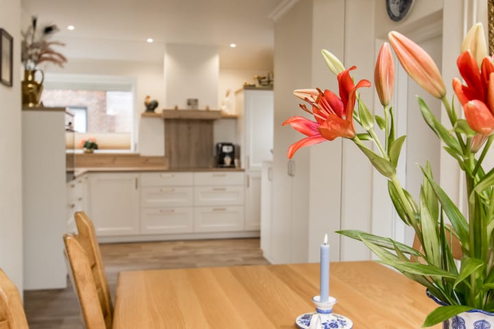 Spacious detached home with open views in Werkendam Burchtpolder — 65