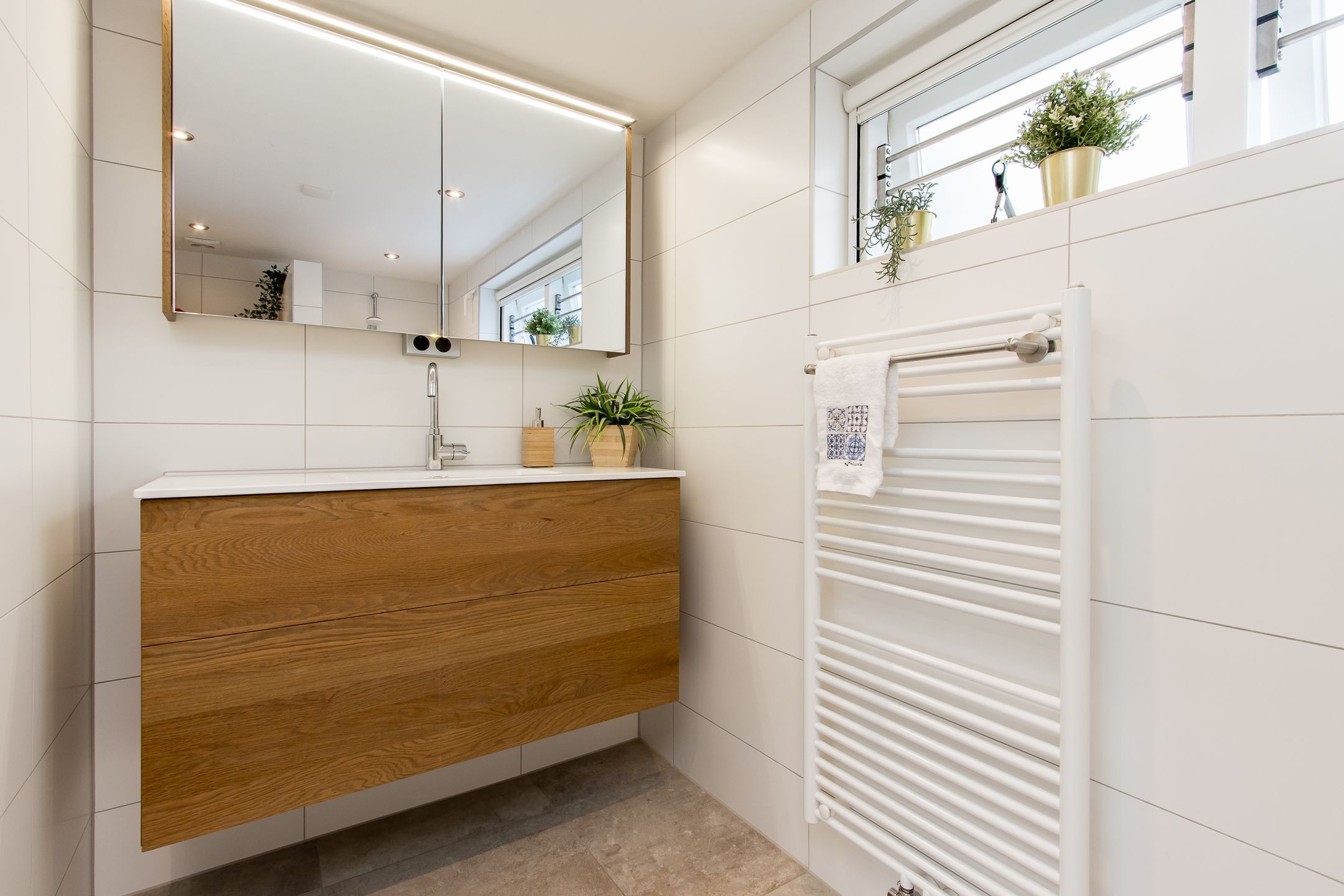 Photo 42 of Bakkerskilstraat 27-A