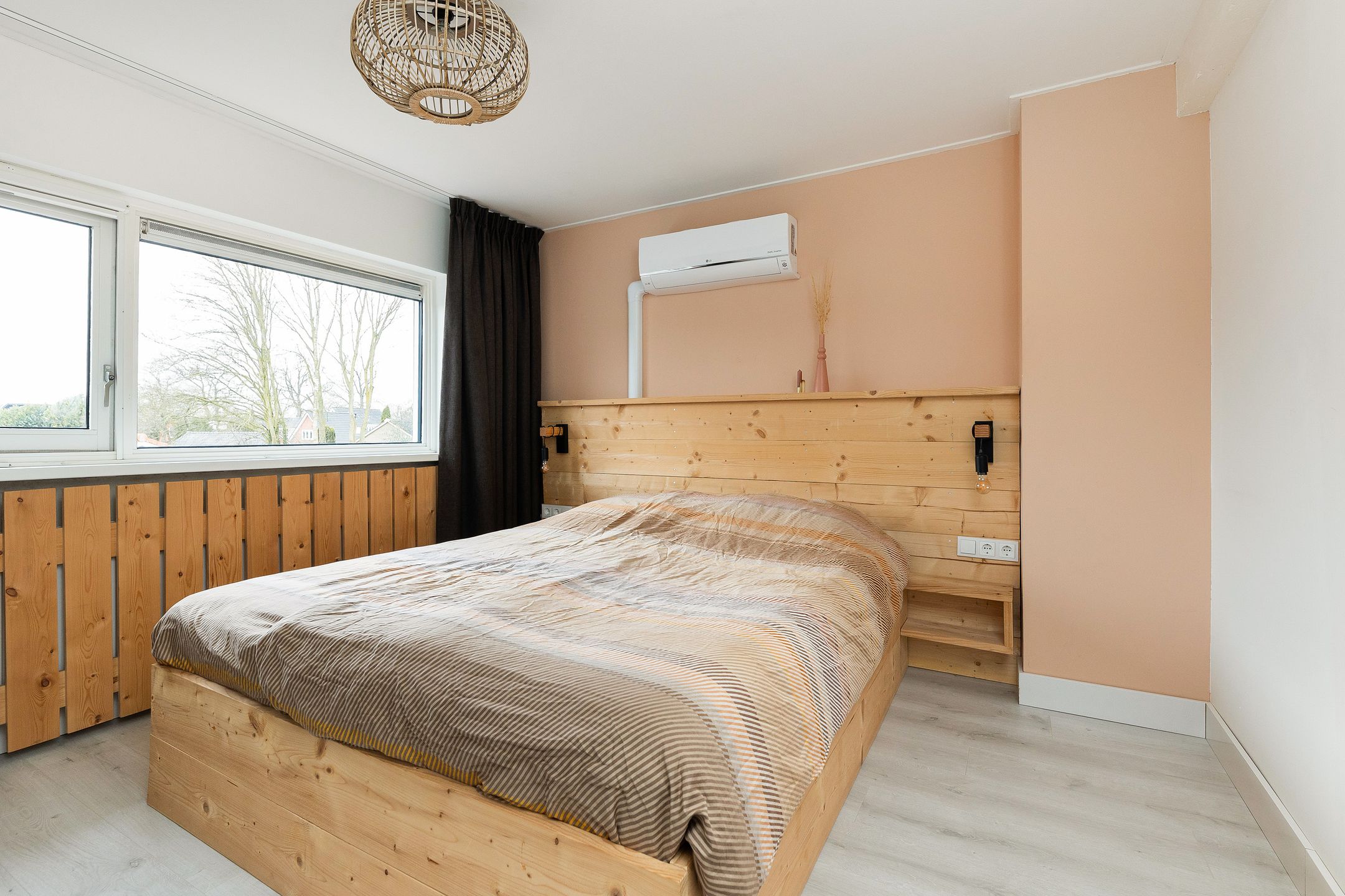 Foto 24 van Leeuwerikstraat 16