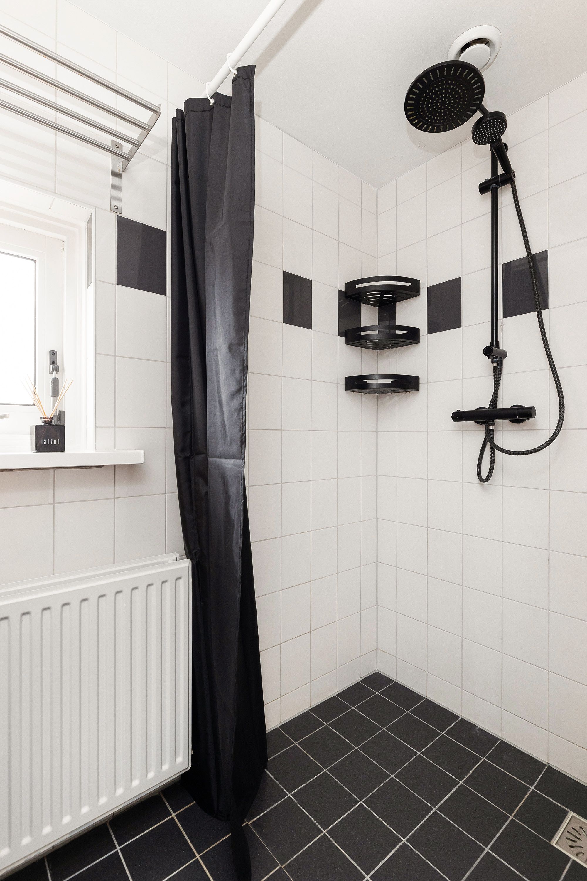 Foto 21 van Leeuwerikstraat 16